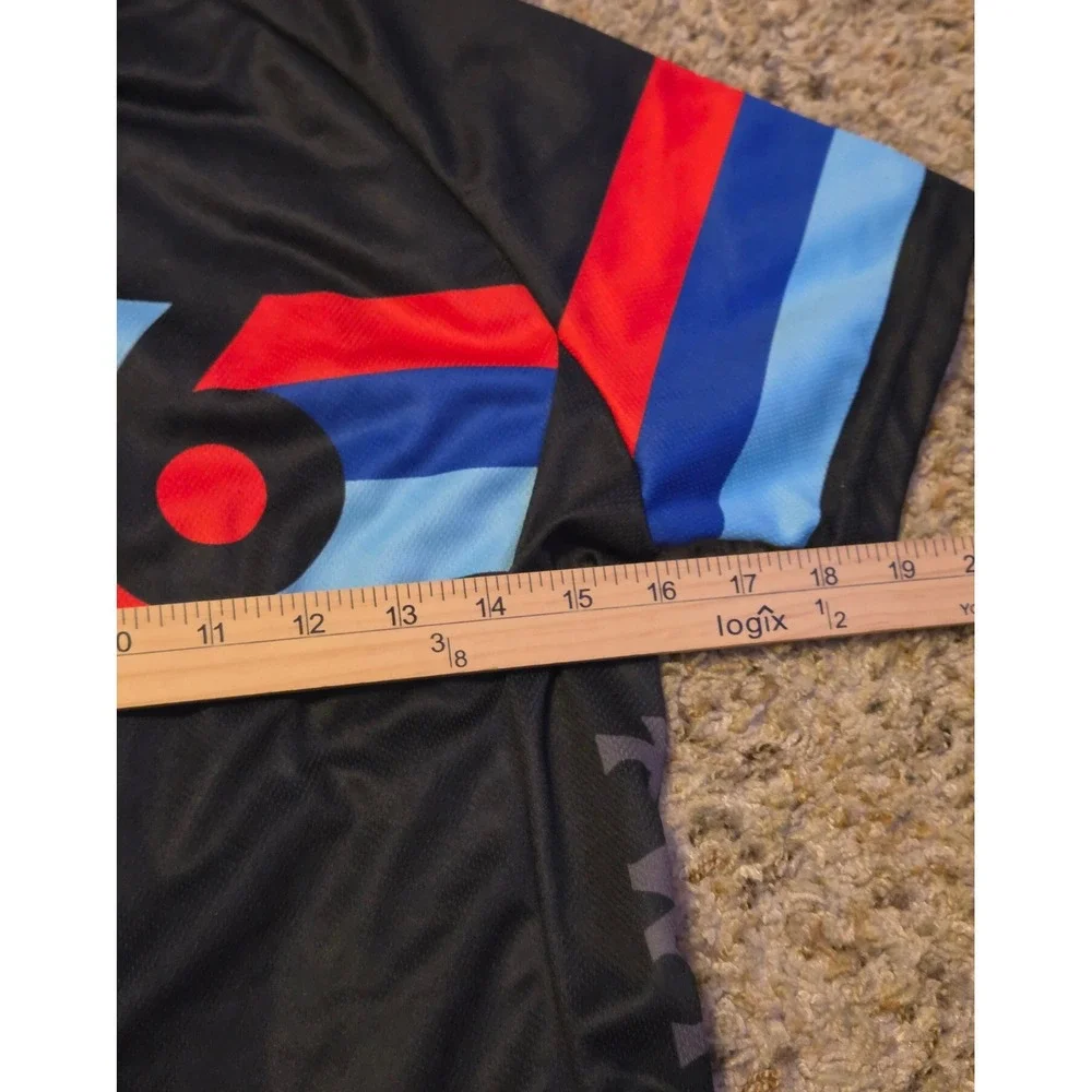 Twin Six Grand Prix Short Sleeve Zip Up Cycling Jersey Women's Size Medium - Picture 11 of 12